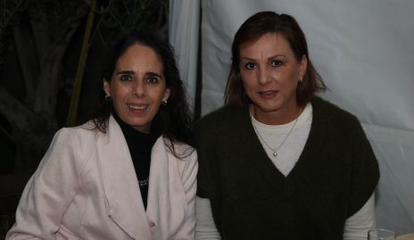 Katherin Barren y Natalia Ortuño.