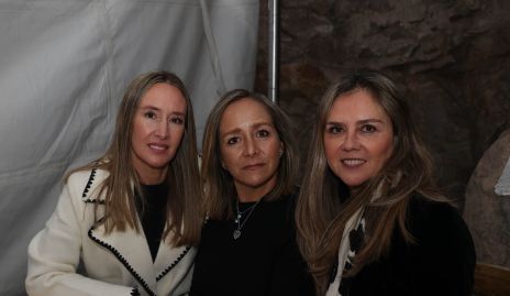 Beatriz Villegas, Jessica Carreóny  Maru Muñiz.