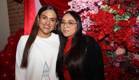  Marcelle Quiroz y Asha Gudiño.