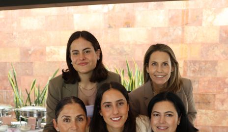  Verónica Conde, Ana Benavente, Fer Morales, Ale Allende y Christianne Cambeses.