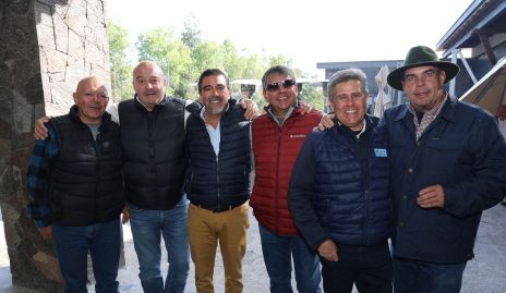  Bernardo Meade, Toño Lozano, Gerardo Galván, Ariel Reyes, Galo Galván y Jaime Ascanio.