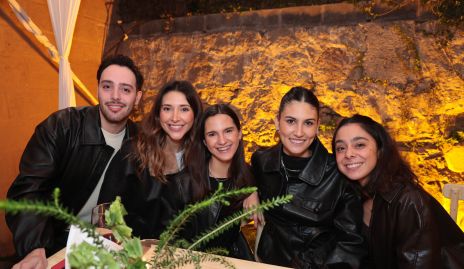  Salomón Dip, Nuria Minondo, Carola García, Natalia Garate y Paula Navarro.