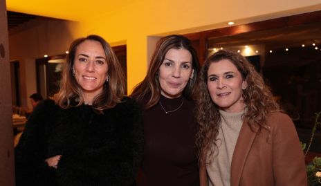  Sandra Salgado, Consuelo Fernández y Paola Vázquez.