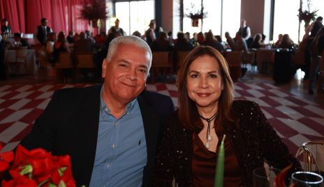  Emanuel Camarillo y Gabriela Villaclara.