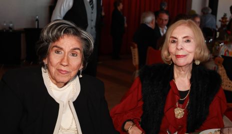  Sara García y Luci Dipurata.