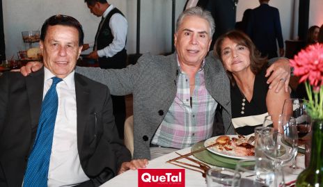  Chela Barragán, Carlos Córdoba y Marco Arévalo.