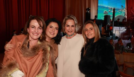  Lourdes Gómez, Cristianne Esper, Alejandra Medina y Bibi Perea.