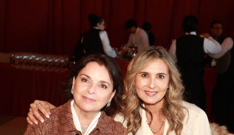  Tania de Osuna y Tina García.