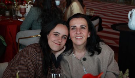  Monse Gómez y Ceci García.