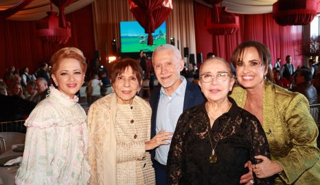  Mari Esper, Toño Zamora, Elvira Zamora, Nelly Sulaiman.