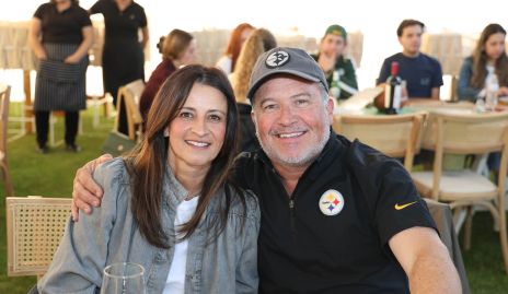  Mónica Galarza y Rodrigo Gómez.