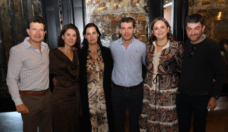 Héctor Salas, Paulina Vivanco, Sandra Morelos, Diego Vivanco, María José Medina y Fernando Vivanco.