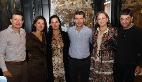  Héctor Salas, Paulina Vivanco, Sandra Morelos, Diego Vivanco, María José Medina y Fernando Vivanco.