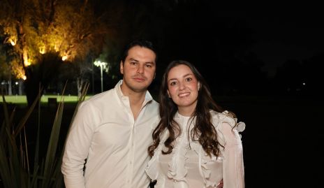  Mateo Beltrán y Marisol González.