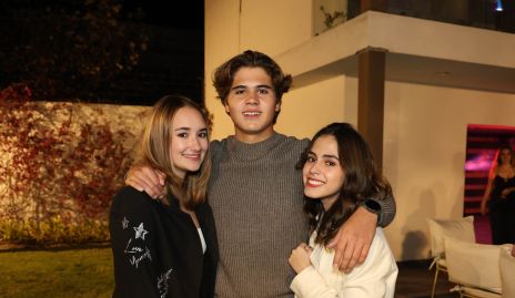  Isabela Velázquez, Juan Pablo Wagner y Loretta Castanedo.