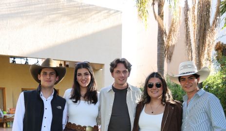  Eugenio Aranda, Natalia Gómez, Alejandro Michel, Vale García y Rodrigo Pérez.