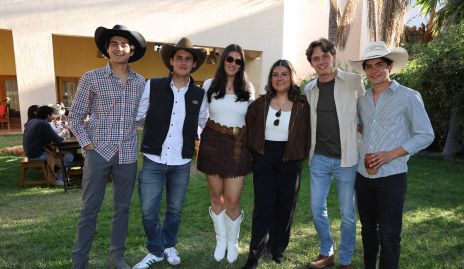  Mateo Segarra, Eugenio Aranda, Natalia Gómez, Vale García, Alejandro Michel, Vale García y Rodrigo Pérez.