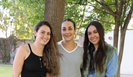  Grace Alcalde, Ana Gaby Villalba y Ale Loredo.