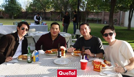  Diego Acosta, Luis Manuel, Alfredo Enríquez y Patricio Enríquez.