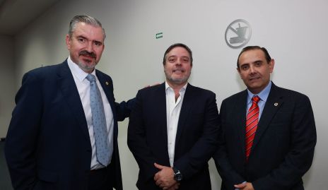  Mario Güemes, Héctor Morales y Esteban Puente.