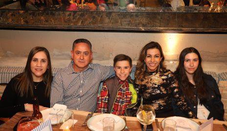  Vero Tacea, Sergio Carlos Rodríguez, Roque Fernández, Carla Tacea e Inés Fernández.