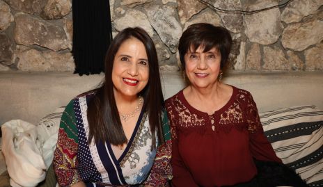  Marisa y Arcelia Medrano.