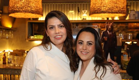  Alejandra Sáenz y Gabriela Contreras.