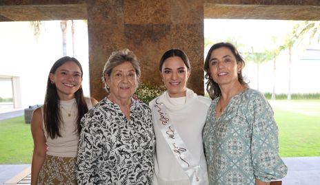  Sofía Martínez, Güera Delgadillo, Ana Martha Martínez y Martha Lasso de la Vega.