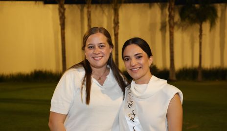  Andrea Parra y Ana Martha Martínez.