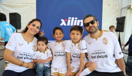  Yaneth, Néstor Garza, Leonardo Garza, Andrés y Néstor Garza.