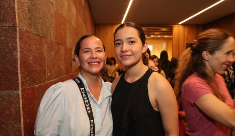  Cecilia Romero y Montserrat de la Torre.