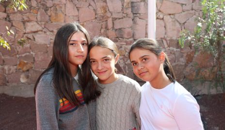  María Andrea, Camila y Ana Jo.