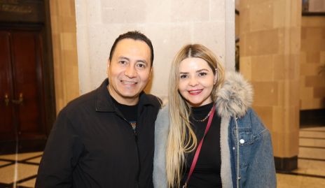  Luigi Rodríguez y Laura Velázquez.