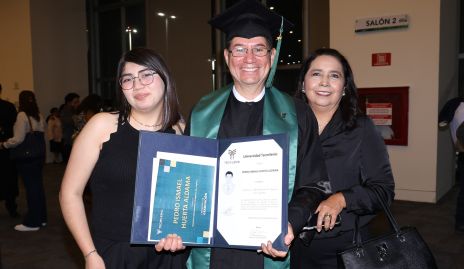 Alexia Guerrero, Pedro Huerta y Lourdes Guerrero.