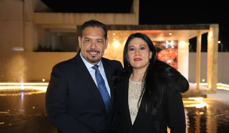  Alfredo Gloria y Elizabeth Sánchez.