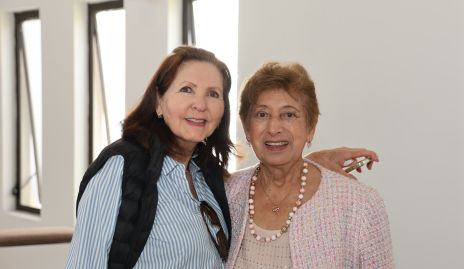  Lila Humada y Lucha de la Garza.