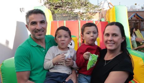  Ferran Martínez, Tiago Martínez, Alejandro Martínez y Estefanía.