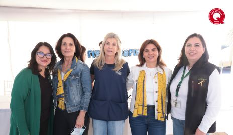  Flor Estrada, Virginia Fernández, Márgara García, Montse Abella y Mónica Contreras.