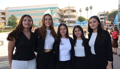  María Emilia, Alejandra Jimena, Valeria y Pamela.
