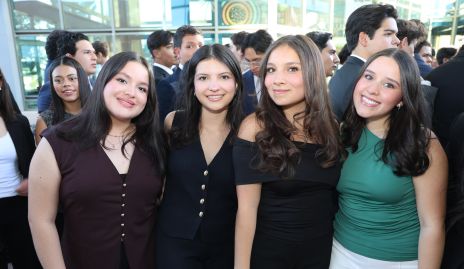  Daniela Elizondo, Sara Martínez, Camila Guerrero y Ariana Roso.