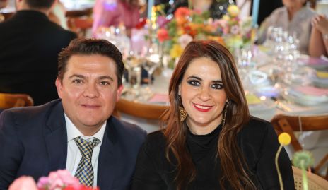  Emiliano Pérez y Mónica Castillo.