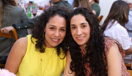  Mariana Álvarez y Lucía Puente.