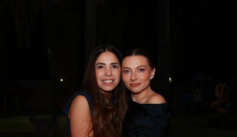  Adriana Estrada y Gaby López.