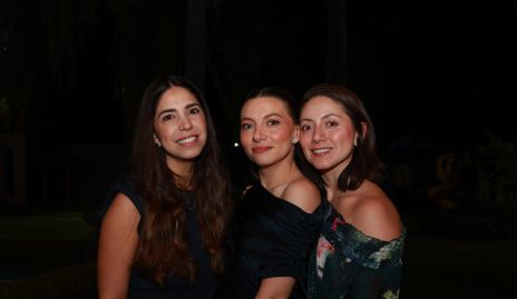 Adriana Estrada, Gaby López y Nallely Maya.