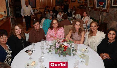  Ingrid Cruz Vera, Norma Beltrán, Tere Orozco, Alejandra Treviño, Gaby Cantú, Coco Fernández y Patricia Valadés.