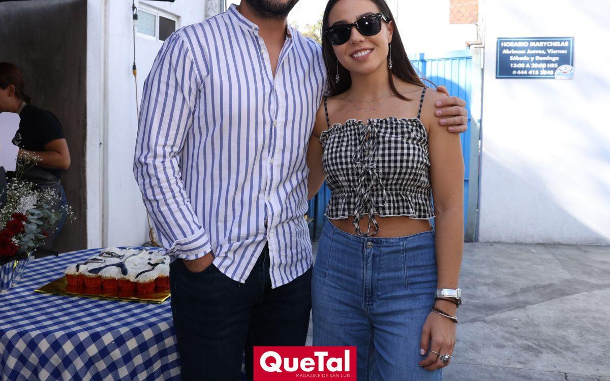 CELEBRACI&Oacute;N POR LA GRADUACI&Oacute;N DE SANTIAGO MAZA COMO M&Eacute;DICO