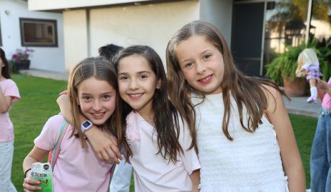  María Inés Zamanillo, Isa Garza y Dani.