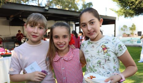  Nicole, Elena e Inés.