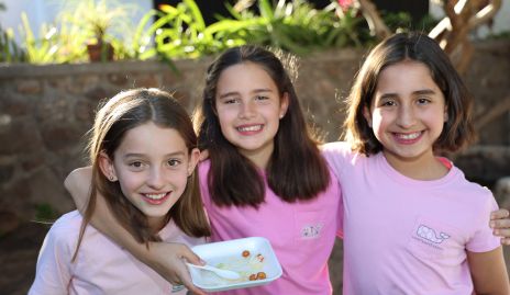  María Inés Zamanillo, Valeria Cortés e Inés Güemes.