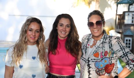  María Torres, Judith Gómez y Rocío Acevedo.